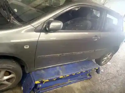 Veículo de Sucata toyota corolla (e12) 1.6 16v do ano 2003 alimentado 3zzfe