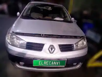 Здавання транспортного засобу RENAULT MEGANE II FAMILIAR Authentique року 2005 потужний K9K728