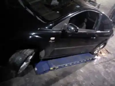 Veículo de Sucata ford focus berlina (cap) ghia do ano 2006 alimentado aoda