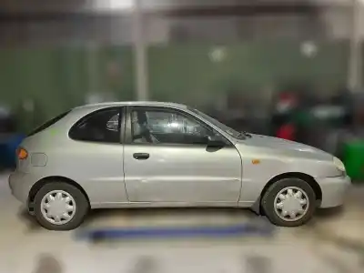 Veicolo di demolizione daewoo lanos cool dell'anno 2003 alimentato a15sms