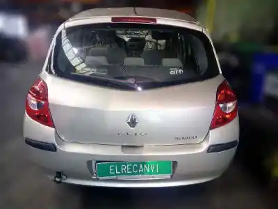 Утилизация автомобиля RENAULT CLIO III Confort Dynamique года 2007 питание K4M800