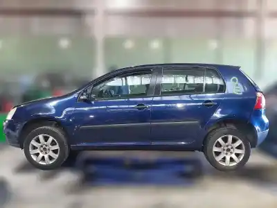 Veículo de Sucata VOLKSWAGEN GOLF V BERLINA (1K1) Highline do ano 2006 alimentado BKC