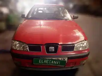 Veículo de Sucata seat ibiza (6k1) signo do ano 2001 alimentado aua