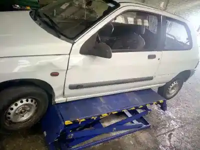 Утилизация автомобиля RENAULT CLIO I FASE I+II (B/C57) 1.2 Alize года 1995 питание C3G720