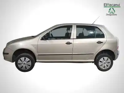 Veicolo di demolizione SKODA FABIA (6Y2/6Y3) Classic dell'anno 2005 alimentato ASY