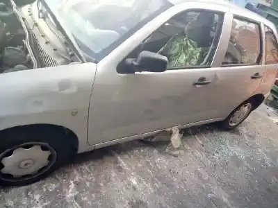 Veículo de Sucata SEAT IBIZA (6K1) Free Sky do ano 2001 alimentado AUD