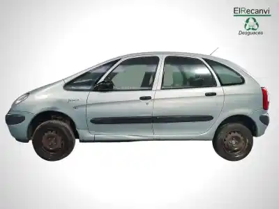 Veículo de Sucata citroen xsara picasso (n68) 2.0 hdi do ano 2000 alimentado rhy