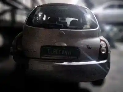 Veículo de Sucata NISSAN MICRA (K12E) Acenta do ano 2003 alimentado CR12DE