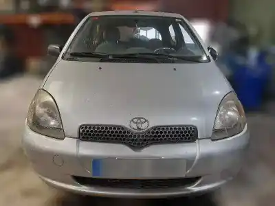 Veículo de Sucata TOYOTA YARIS (NCP1/NLP1/SCP1) 1.0 Linea Luna do ano 2000 alimentado 1SZFE