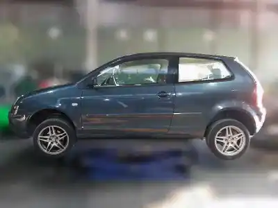 Sloopvoertuig volkswagen polo (9n1) highline van het jaar 2002 aangedreven amf