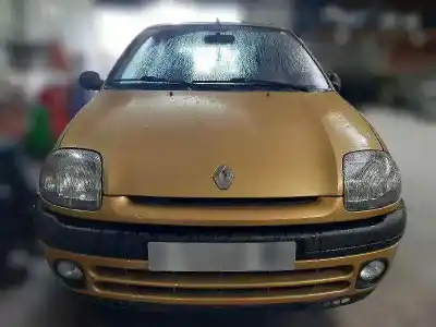 Утилизация автомобиля RENAULT CLIO II FASE I (B/CBO) 1.2 16V Alize 80 CV / 59 KW года 2000 питание F9Q