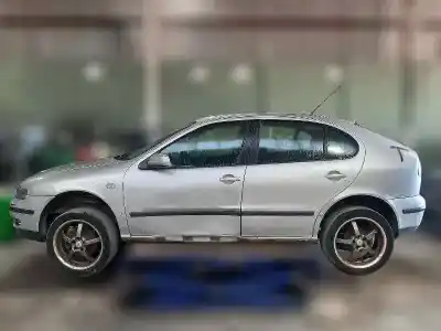 Здавання транспортного засобу seat leon (1m1) 1.9 tdi року 2002 потужний asv