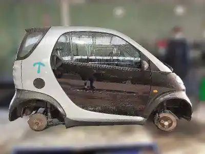 Veículo de Sucata smart coupe pure do ano 1999 alimentado 