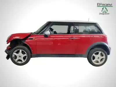 Здавання транспортного засобу mini mini (r50, r53) cooper року 2002 потужний w10b16a
