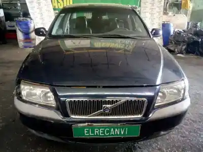Sloopvoertuig volvo s80 i (184) 2.9 van het jaar 1999 aangedreven b6304s3