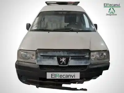 Véhicule à la ferraille PEUGEOT EXPERT KOMBI Confort acristaldo (5 asientos) de l'année 2006 alimenté RHXDW10BTED