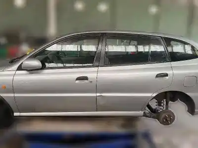 Veículo de Sucata kia rio ipanema berlina do ano 2003 alimentado a3d