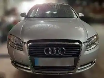 Veículo de Sucata AUDI A4 BERLINA (8E) 2.0 TDI 16V (103kW) do ano 2005 alimentado BLB