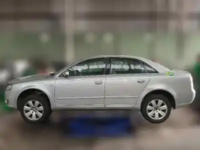 Veículo de Sucata audi a4 berlina (8e) 2.0 tdi 16v (103kw) do ano 2005 alimentado blb