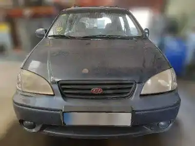 Veículo de Sucata KIA CARENS 1.8 Monovolumen do ano 2001 alimentado T8