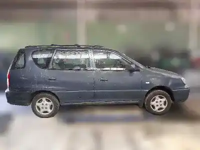 Vehicul casat kia carens 1.8 monovolumen al anului 2001 alimentat t8