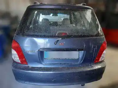 Vehicul casat kia carens 1.8 monovolumen al anului 2001 alimentat t8