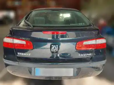 Veículo de Sucata renault laguna ii (bg0/1_) 1.6 16v (bg0a bg0l) do ano 2001 alimentado k4m