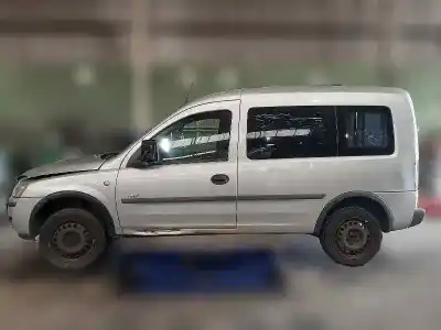 Veicolo di demolizione opel combo cargo dell'anno 2006 alimentato z17dth