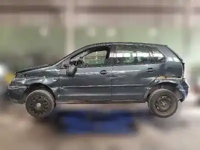 Veículo de Sucata volkswagen polo (9n1) gt do ano 2002 alimentado bby