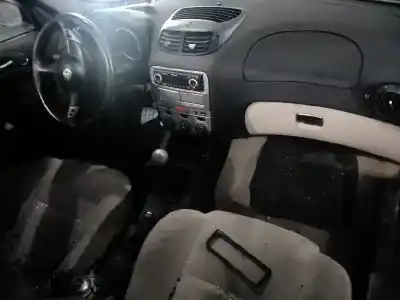 Veículo de Sucata alfa romeo 147 (190) 1.9 jtd 16v cat do ano 2004 alimentado 192a5000