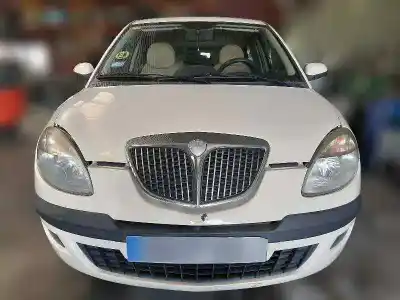 Veicolo di demolizione LANCIA YPSILON (101) 1.4 16V Oro (10.2006->) dell'anno 2004 alimentato 188A1000