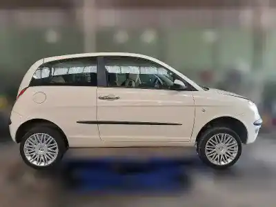 Veículo de Sucata lancia ypsilon (101) 1.4 16v oro (10.2006->) do ano 2004 alimentado 188a1000