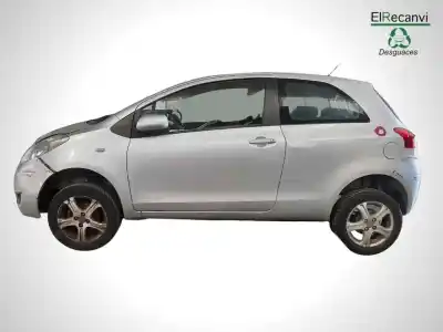Veículo de Sucata TOYOTA YARIS TS do ano 2010 alimentado 1NDTV