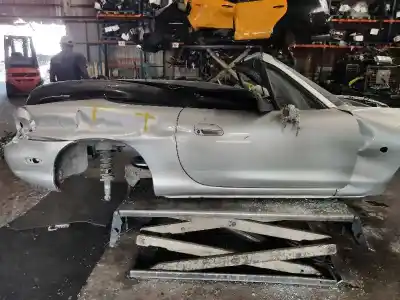 Veículo de Sucata MAZDA MX-5 (NB) 1.6 16V CAT do ano 2003 alimentado B6D