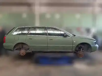 Scrapping Vehicle AUDI A4 AVANT (8E) 2.5 TDI (114kW) of the year 2002 powered AYM