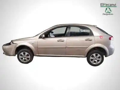 Veículo de Sucata chevrolet lacetti cdx do ano 2009 alimentado z20dm