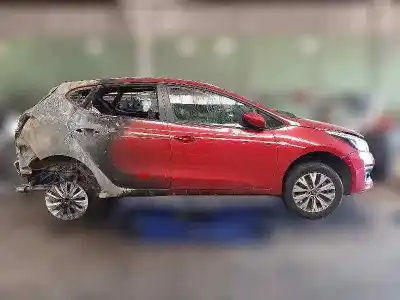 Veicolo di demolizione kia cee´d attract dell'anno 2018 alimentato g4lc