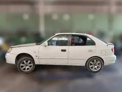 Hurda Aracı hyundai accent (lc) l crdi yılın 2004 güçlü d3ea