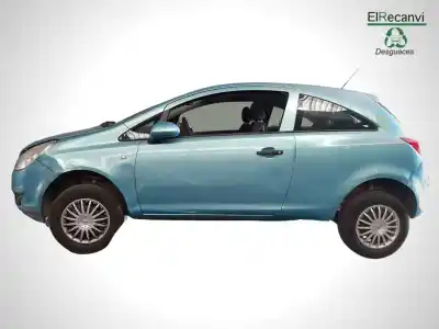 Veículo de Sucata opel corsa d essentia do ano 2010 alimentado a10xep