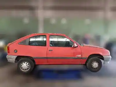 Verschrottungsfahrzeug opel kadett e top berlina 60 cv / 44 kw des jahres 2001 angetrieben c14nz