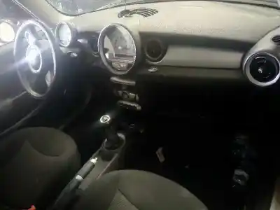 Veículo de Sucata bmw mini (r56) cooper d do ano 2009 alimentado 9hzdv6ted4