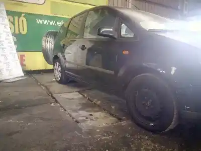 Здавання транспортного засобу ford focus c-max (cap) trend (d) року 2004 потужний g8da