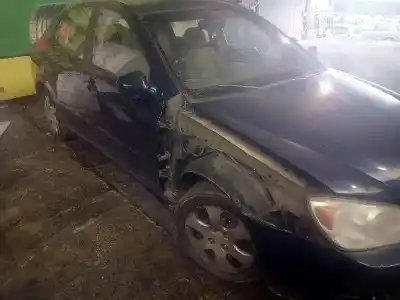 Veículo de Sucata kia cerato 2.0 ex crdi berlina do ano 2004 alimentado d4ea