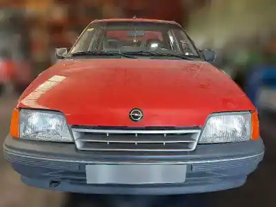 Veicolo di demolizione opel kadett e cup lim. 82 cv / 60 kw dell'anno 1989 alimentato 16sv