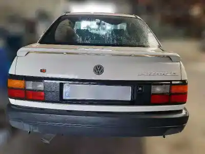 Verschrottungsfahrzeug VOLKSWAGEN PASSAT BERLINA (312) CL des Jahres 1990 angetrieben RP
