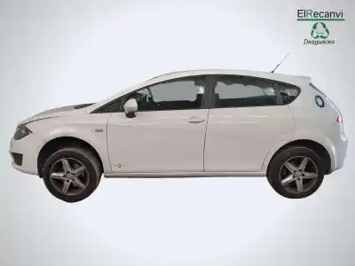 Veículo de Sucata seat leon (1p1) emocion do ano 2011 alimentado cayb