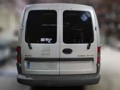 Veículo de Sucata opel combo familiar do ano 2003 alimentado y17dt