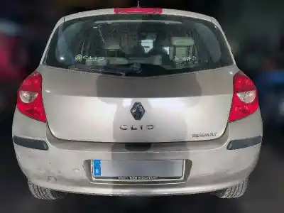 Veículo de Sucata renault clio iii authentique do ano 2006 alimentado k9k766
