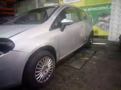 Veículo de Sucata FIAT PUNTO (EVO) (199) Dynamic do ano 2005 alimentado 350A1000