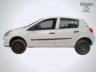 Veículo de Sucata renault clio iii pack authentique do ano 2009 alimentado k9k